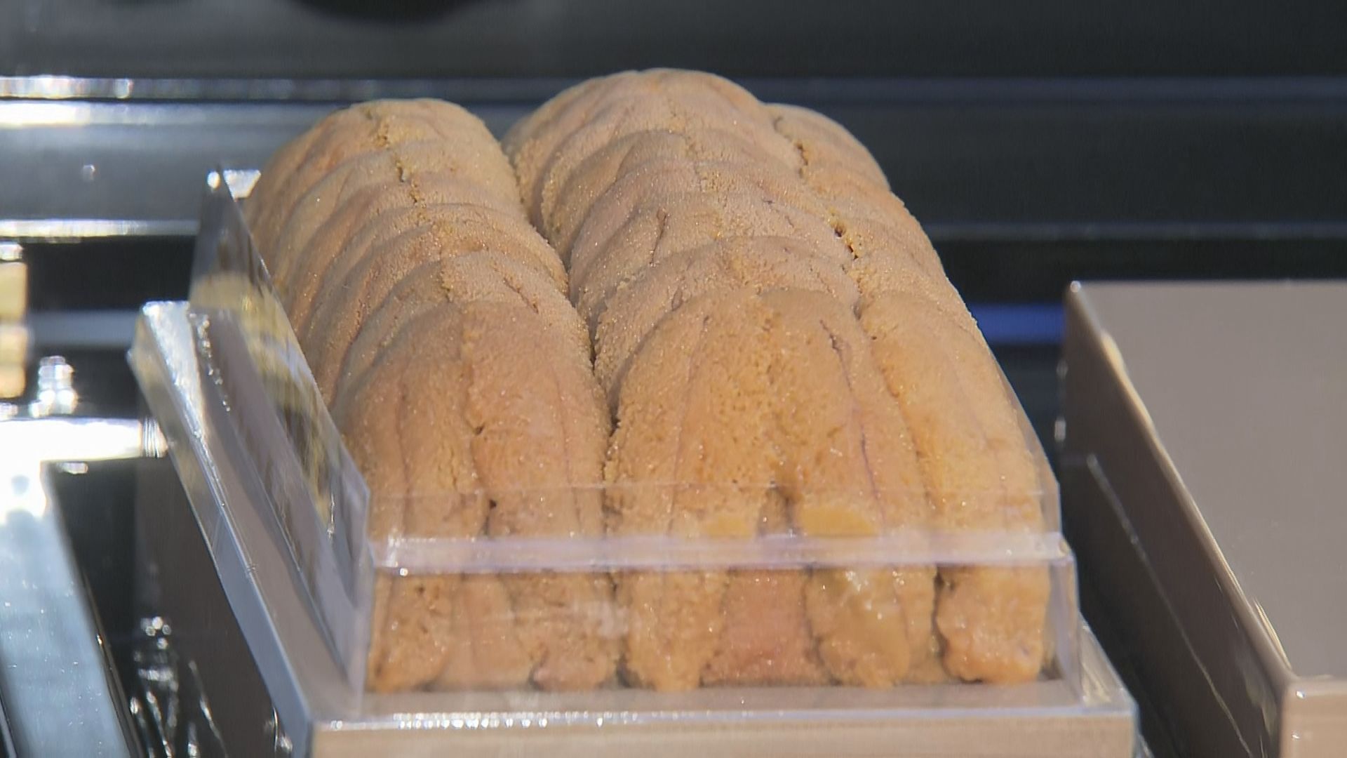 ウニも過去最高額3500万円で落札 1グラムあたりの値段は8万7500円 150