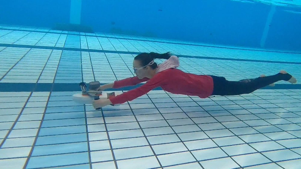 誰でも魚のように泳げる夢のスクーターなど この夏おすすめの水遊びグッズtop5 ラヴィット Tbs News Dig