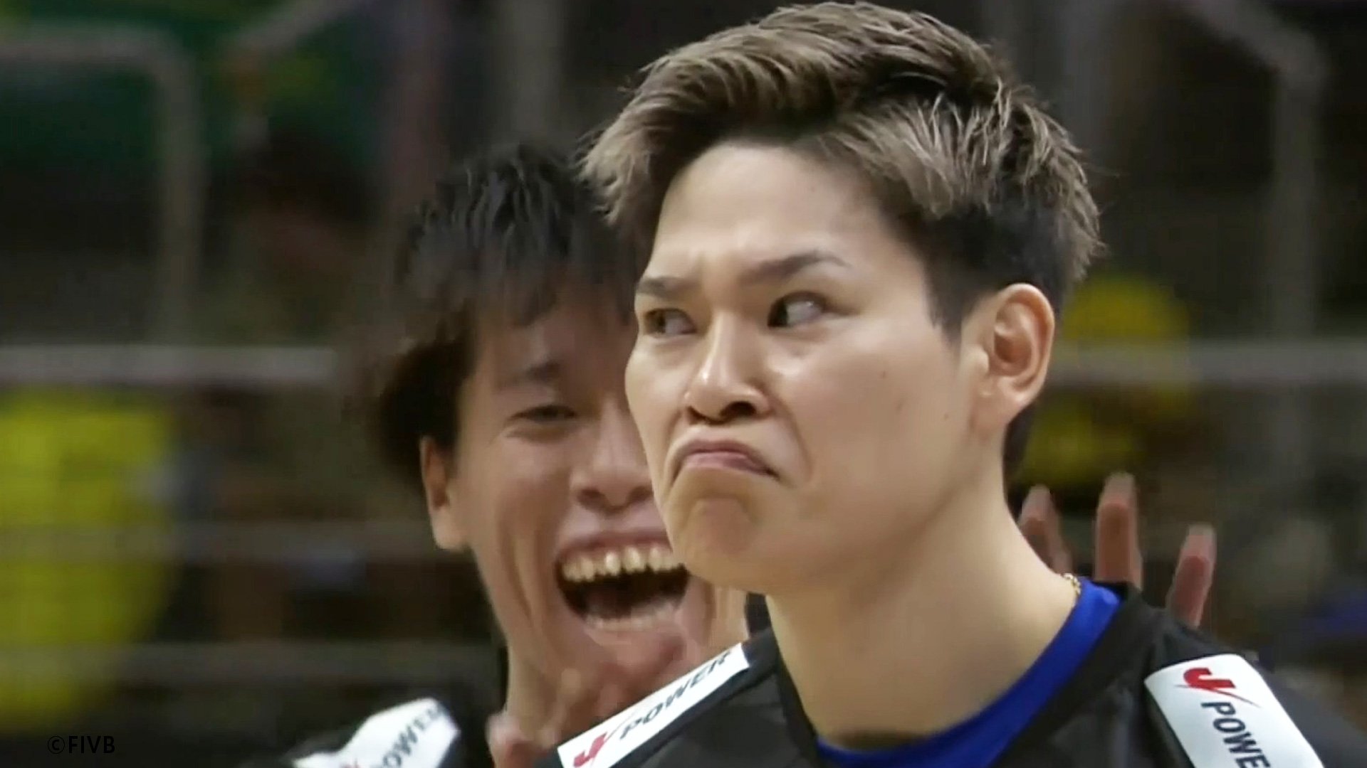 早い者勝ち⚡️日本代表支給品 バレー バレー男子日本代表が開幕3連勝！キューバの8度のマッチポイントしのぎ