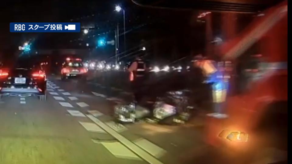 「対向車線からバイクと人が飛んできた」右折車避けたバイクが中央分離帯に衝突　米軍の男性ひかれ死亡　ひき逃げ事件も視野に捜査　北谷町