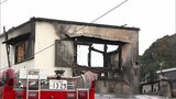 「炎と黒煙が出ている」未明に住宅1棟が全焼する火災 男性2人の遺体見つかる 住宅に住む70代男性と弟か 北九州市八幡西区 | 福岡のニュース|RKB NEWS|RKB毎日放送