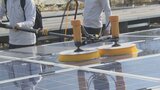 浄化水で汚れを除去！梱包資材の卸売会社が太陽光パネルのバブル洗浄機を開発　太陽光発電所で実証実験　|　山梨のニュース | ＵＴＹテレビ山梨