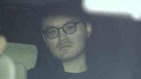 特殊詐欺の受け子・出し子グループのトップで指定暴力団住吉会「幸平一家」傘下組織組員の男2人を逮捕　少年20人を受け子などにしていたか　警視庁|TBS NEWS DIG