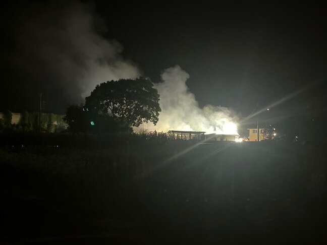 「火のようなものが…」未明の火事 住宅1棟を全焼 通報は高速道路から 福島|TBS NEWS DIG