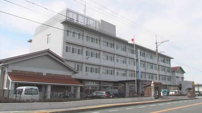 10代男性に火のついたタバコを数回押し当てやけどを負わせた疑い…17歳の会社員少年を逮捕　「俺がやったことに間違いない」　被害者の保護者からの相談で発覚|TBS NEWS DIG