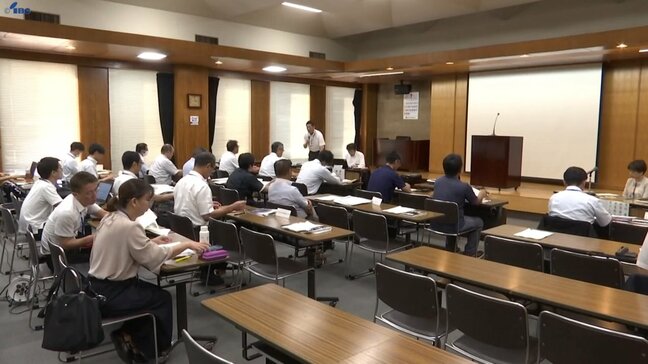 野鳥や野生動物を寄せ付けない対策が重要 鳥インフルエンザ頻発に備え岩手県内の養鶏農場の担当者などを集めた対策会議|TBS NEWS DIG