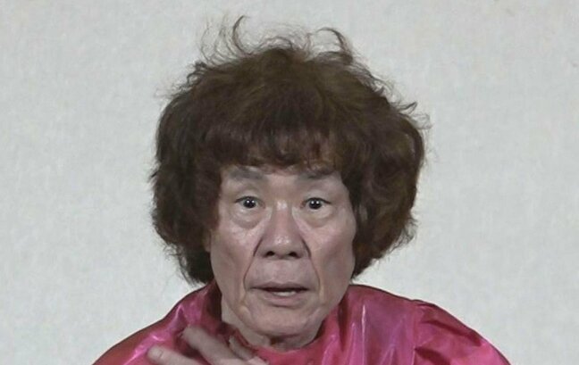 【 林家ペー 】 「唯一残った衣装なんです　焦げてるでしょ」　自宅火災後、初の舞台　漫談で会場沸かせる　「余談なんですけど」　オチもつける|TBS NEWS DIG