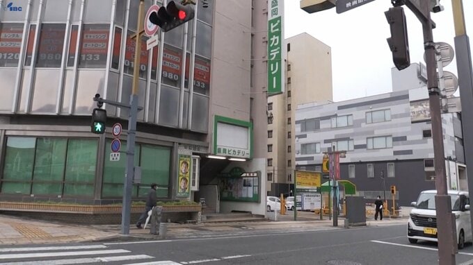 老舗映画館「盛岡ピカデリー」が最後の上演 客と握手を交わして56年の歴史に幕を下ろす 岩手|TBS NEWS DIG