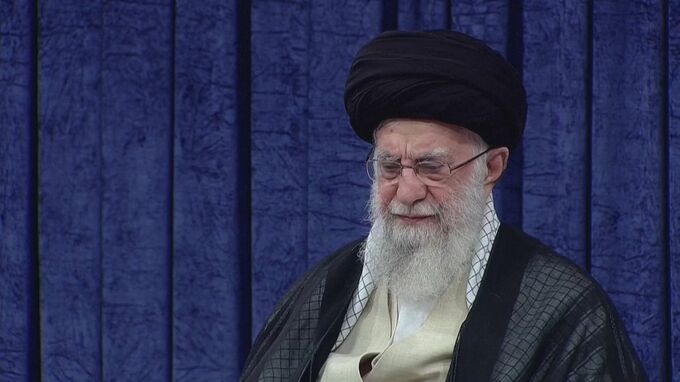 イランによるイスラエル“報復” 最大都市テルアビブ周辺の軍事施設への攻撃を検討か 米NYT報道