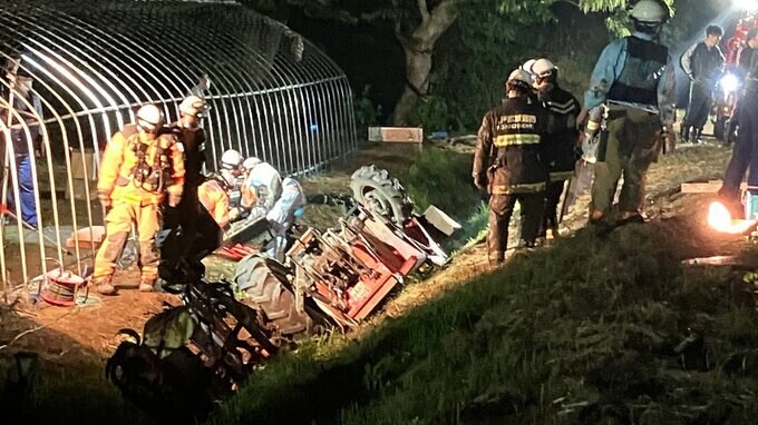 「トラクターが横転した」３人巻き込まれ１人意識不明　青森県五戸町|TBS NEWS DIG