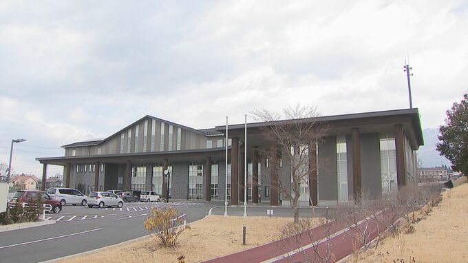 業務で知った女性の個人情報を不正に利用…元非常勤職員の20代男性を刑事告発「公務員としてあるまじき行為」長野・御代田町…女性からの相談で発覚　|　SBC NEWS | 長野のニュース | SBC信越放送