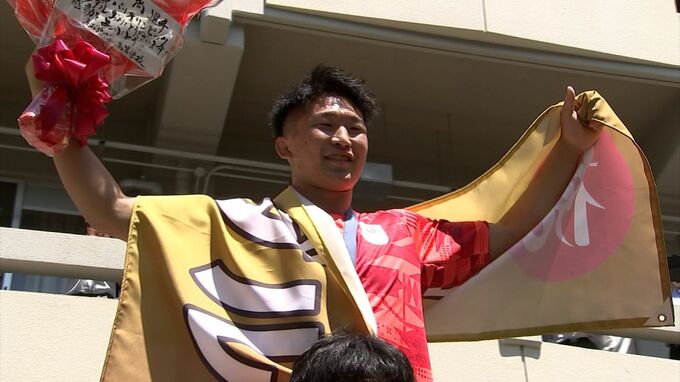 「うどんパワーで金メダル」日下尚選手は「一度に最高5、6玉」ふるさと高松市で熱烈な歓迎【香川】|TBS NEWS DIG