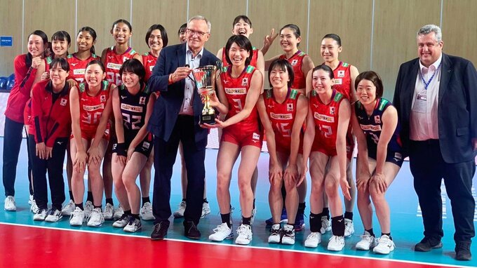 眞鍋ジャパンがパリ五輪プレ大会優勝 古賀最多26得点でフランスに勝利し6戦全勝で世界バレーへ|TBS NEWS DIG