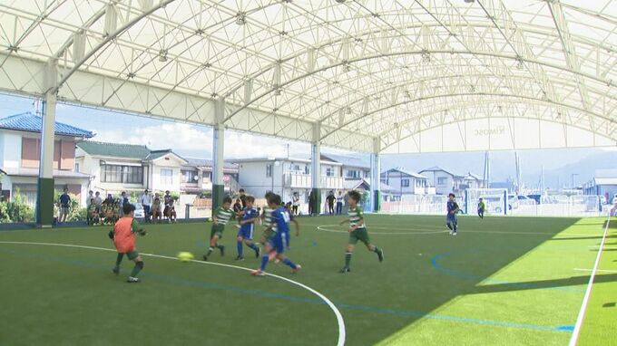 スポーツ×医学の新施設！クリニックが人工芝の運動場を整備　長野・松本市|TBS NEWS DIG