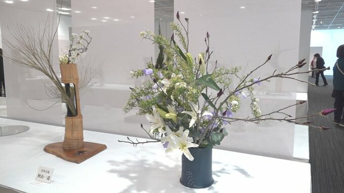 170点の花を使った作品が空間を彩る　山梨県内最大規模の華道展　|　山梨のニュース | ＵＴＹテレビ山梨