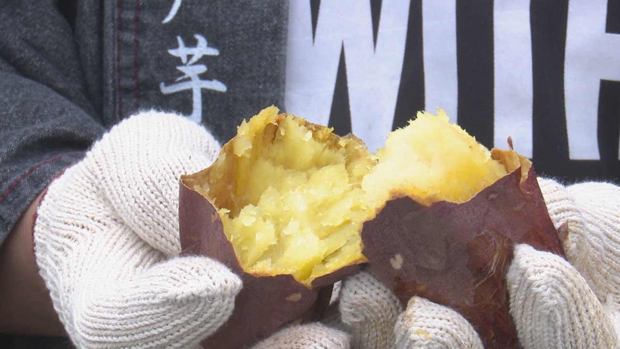 「柔らかくて、甘い」おいもにZOKKON！！　人気焼き芋店が集結する“焼き芋”イベント　富士急ハイランド