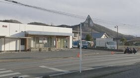 【速報】群馬・桐生市内の信用金庫で強盗　目出し帽の男が現金奪って逃走中　現場には箱のような不審物を放置|TBS NEWS DIG