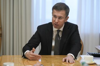 ウクライナ新首相が外国メディアと初のインタビュー、財政難に危機感| TBS CROSS DIG with Bloomberg