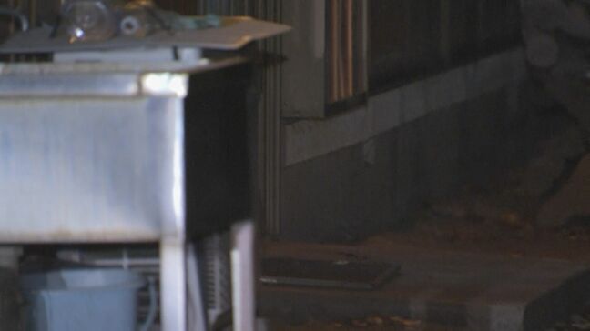 「玄関開けたらクマがいて、夫がかじられた」 群馬・沼田市で男性（69）がクマに尻かまれるなど軽傷　警察「不要不急の外出控えて」|TBS NEWS DIG