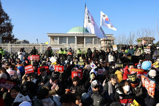 韓国大統領弾劾可決、憲法裁が可否判断へ－市場安定に注力と中銀表明