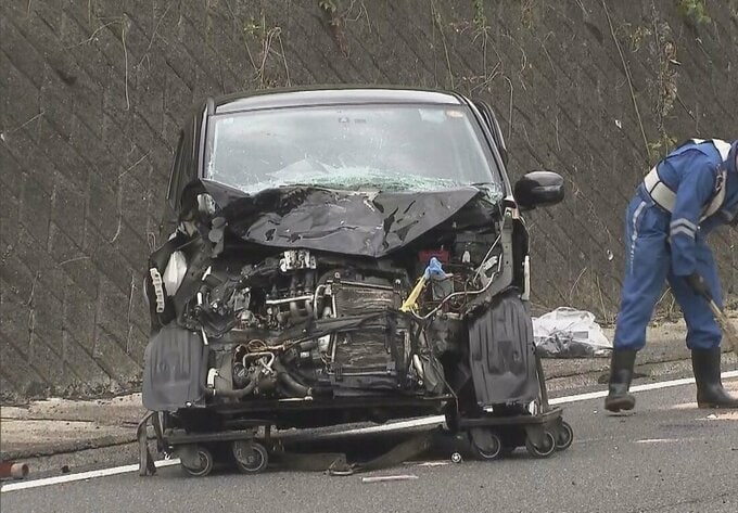 阪和道で軽乗用車が逆走しワンボックスカーに衝突した事故　危険運転致傷疑いで逮捕の男性（59）を不起訴　和歌山地検 「過失を認定することは困難と判断した」|TBS NEWS DIG
