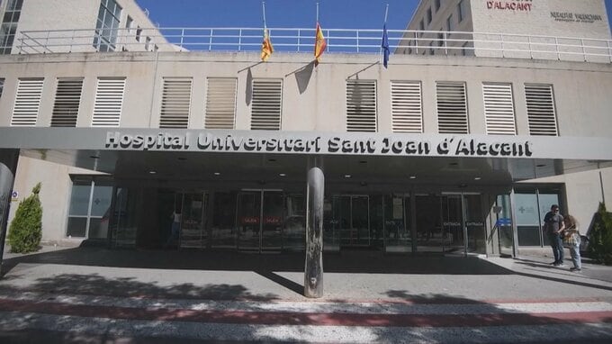 スペインでもハンタウイルス感染疑いで1人が検査　死亡女性と同じ飛行機に搭乗　スペイン当局