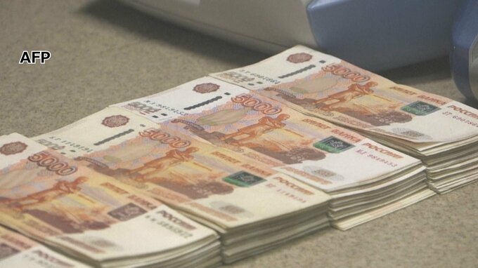 ロシア通貨「ルーブル」侵攻直後以来の安値　米の金融制裁など影響か|TBS NEWS DIG
