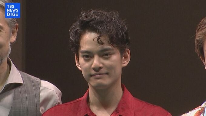 【中山優馬】プールの舞台セットを前に「皆さん、濡れる覚悟をして見に来てほしい」＜舞台・ダディ＞|TBS NEWS DIG