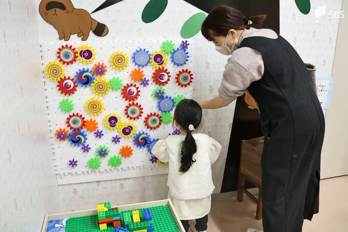 待ち時間を笑顔に 静岡済生会総合病院と千葉大大学院の研究室が共同開発 小児外来に遊び場開設＝静岡市駿河区|TBS NEWS DIG