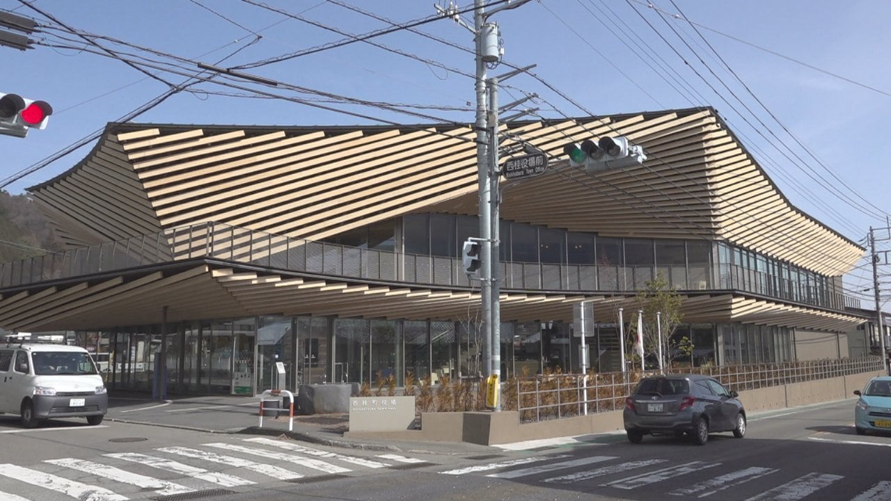 徴収した水道料金320万円を箱で管理→うち160万円を紛失 町の50代課長