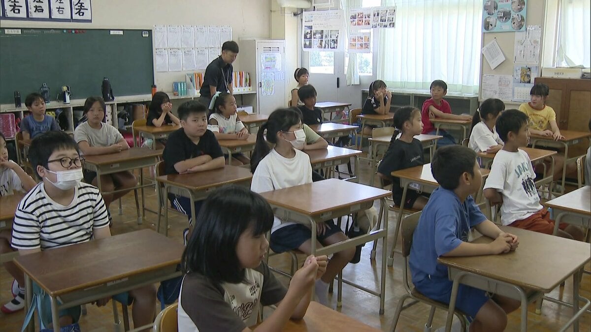 【中古】 福岡県・福岡市・北九州市の専門教養小学校全科（2012年度版） 福岡県・福岡市・北九州市の教職・一般教養過去問 2027年度版