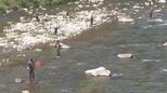 アユ釣り解禁日に警察や地元のアユ釣り名人が水難事故防止を呼びかけ 同日に川で釣り人が転倒し足をケガ 岐阜・下呂市の馬瀬川|TBS NEWS DIG