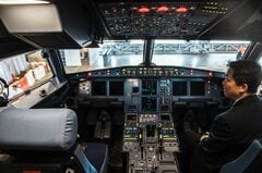 ANAが国内線65便を欠航、エアバス機整備作業で－9400人に影響| TBS CROSS DIG with Bloomberg