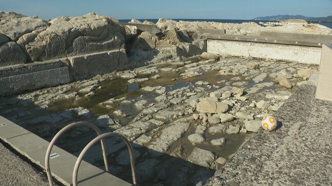 「自然の脅威を感じるには残しても…」能登半島地震で地盤が隆起した塩水プール 震災遺構の候補として市が検討 石川・輪島市|TBS NEWS DIG