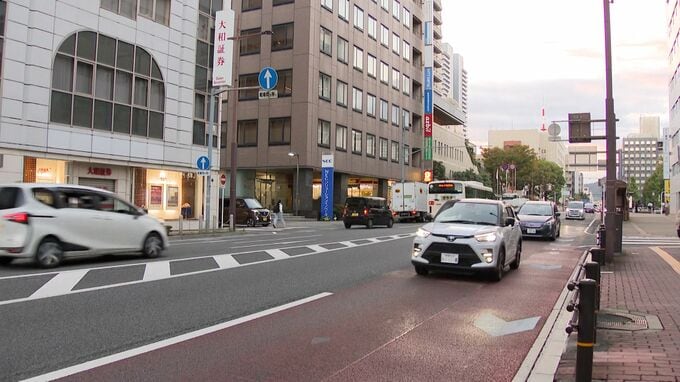 静岡市の中心部で自転車で横断していた女性(81)と乗用車が衝突　女性は頭を強く打ち重体＝静岡市葵区|TBS NEWS DIG