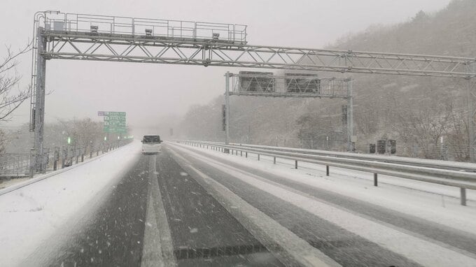【交通情報】最強寒波　高速道路で通行止め　空の便も午前中欠航　各交通機関への影響続く　大分　|　大分のニュース｜OBS NEWS｜大分放送