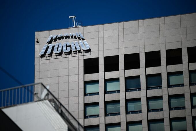５大商社株高い、バフェット氏は長期保有の考え－独自性を再評価