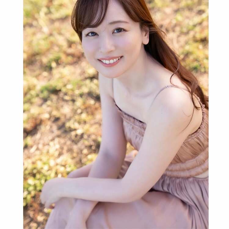 皆藤愛子 カレンダー 画像 完全未開封 サイン入り 皆藤愛子2026年