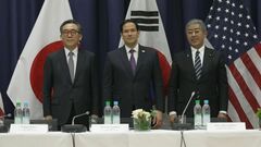 日米韓外相がトランプ政権下で初の会談 北朝鮮への対応などで連携確認　岩屋大臣から米側に関税措置への申し入れも| TBS CROSS DIG with Bloomberg