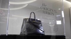 エルメス「バーキン」初代モデル　日本人が約14億7000万円で落札　ハンドバッグでは過去最高落札額に　仏オークション| TBS CROSS DIG with Bloomberg