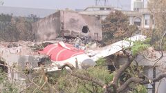 インド旅客機墜落事故　燃料スイッチを切ったのは機長か　米メディア報道| TBS CROSS DIG with Bloomberg