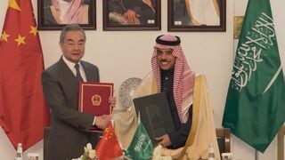 中国・王毅外相　「高市総理が台湾問題めぐり内政干渉することに断固反対」今度は中東諸国に外交戦を展開| TBS CROSS DIG with Bloomberg