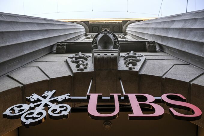 ＵＢＳ、緊急時計画を修正へ－クレディＳ買収で当局要請