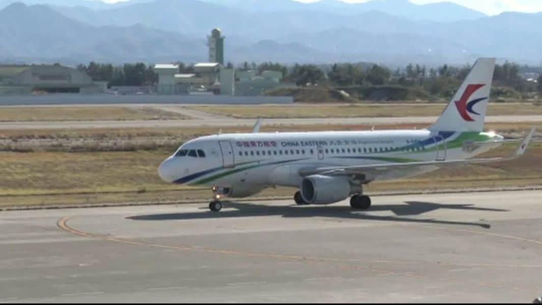 和机　【運送費込】 中国東方航空の小松・上海便 22日から5往復の運休に 高市総理の台湾