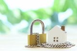 「闇バイト強盗」に揺れた2024年…専門家が指南する、年末年始「自宅の防犯のキーポイント」|TBS NEWS DIG