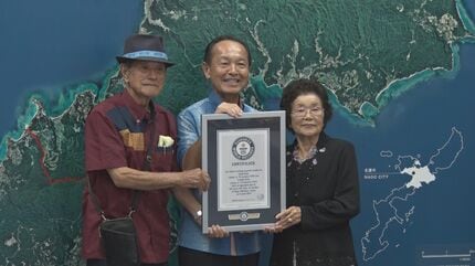 2人合わせて192歳 “元祖ソーキそばの店”で働く夫婦が世界最高齢ギネス