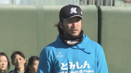 千葉ロッテ　石川歩選手実使用練習用ウエア 石川歩投手がロッテ退団 本人は現役続行を希望 球団からのコーチ打診断