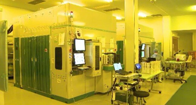 最先端の半導体の製造装置を開発…長野・茅野市に工場があるオーク製作所…生産のためのクリーンルーム公開|TBS NEWS DIG
