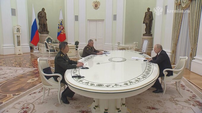 プーチン大統領 中国国防相と会談　軍事面での連携強調　イースターに異例の会談|TBS NEWS DIG