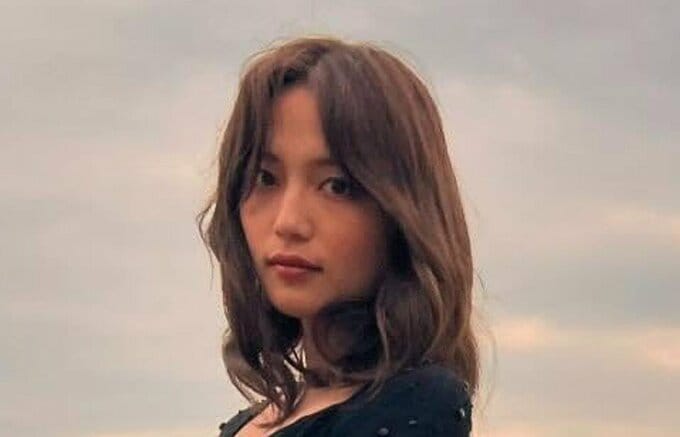 【 川口春奈 】　祖母の死去を明かす　「こころを保つことに必死だった」　愛犬・アムちゃんも同じ頃に天国へ|TBS NEWS DIG